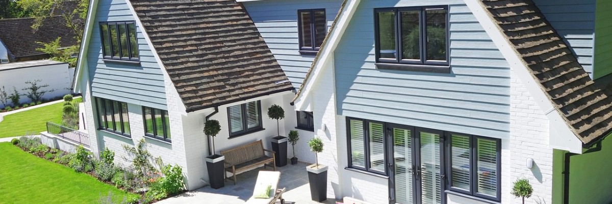 A picture showing a home extension added on to a home in England